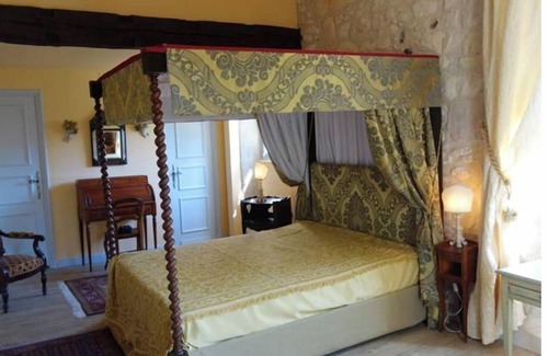 Chateau-l'Eveque Bed & Breakfast | Château-l'evêque en Périgord