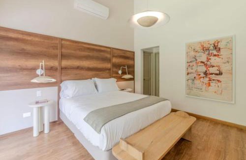 Alejandria House | CH65 Luxury 5BR Villa Jacuzzi Garden de Oro