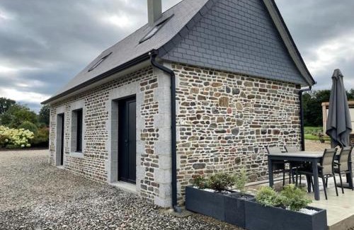 Saint-Quentin-les-Chardonnets House | Charmant gîte pour 2 avec WIFI en Normandie - FR-1-497-253