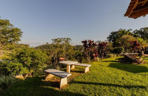 Igarata House | Chacara otima localizacao, piscina e churrasqueira
