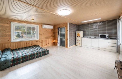 Yeongcheon House | Chaesonghwa Glamping in Yeongcheon