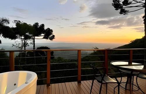 Igrejinha House | Chalé com banheira e lareira - 20 min de Gramado