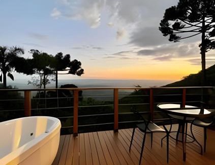 Igrejinha House | Chalé com banheira e lareira - 20 min de Gramado