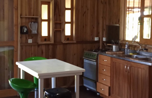 Torres Ski Chalet | Chalé em Meio a Natureza, Localizada a 800 Metros do Mar!