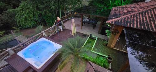 Caruru Cabin | Chalé Familiar com Jacuzzi e Piscina