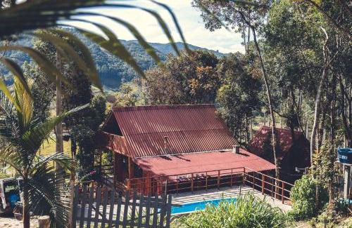 Aguas Mornas Ski Chalet | Chalé incrível c/piscina, Águas Mornas - SC