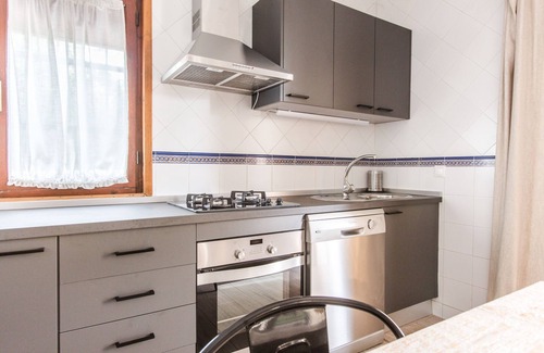 Estepona Ski Chalet | CHALE WITH POOL TO 1 KM FROM URBAN CENTER FOR 8 PEOPLE
