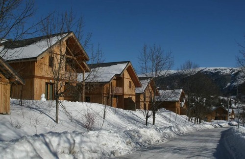 Gresse-en-Vercors Ski Chalet | Chalet, 300m from shops, fitness, parking, tv, 60-65m², Gresse en Vercors