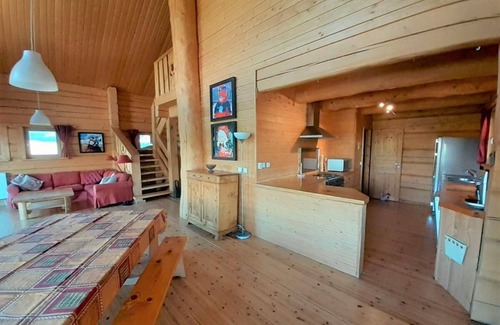 La Joue du Loup Ski Chalet | Chalet, 300m from ski slopes, view mountain, terrace, fireplace or stove, parking, tv, ski locker