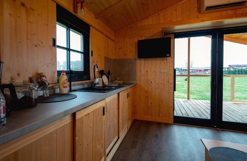 Zarnesti House | Chalet accommodation in Atelier ReCreation Village