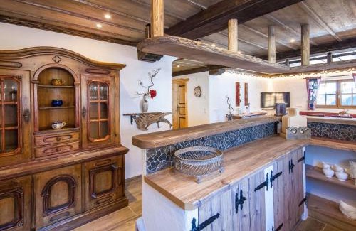 Forstau Ski Chalet | Chalet Aualm-1 by Interhome