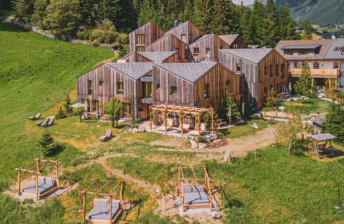 San Martino Ski Chalet | Chalet 'Blasla Olben 2-3P 1' with Mountain View, Private Terrace and Wi-Fi