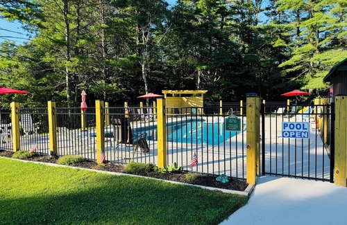 Chestertown House | Chalet Cabin, Pool, AC, Spacious Cabin, Loon Lake, Gore Mountain