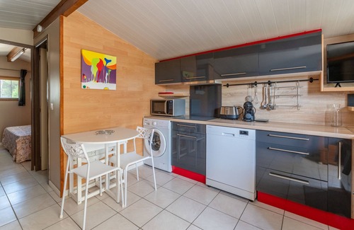 Venasque Ski Chalet | Chalet Clos des Fontaines with panoramic views and swimming pool in the heart of Vaucluse