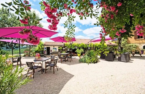 Seniergues House | Chalet CONFORT - 2 bedrooms - valley view sleeps 4