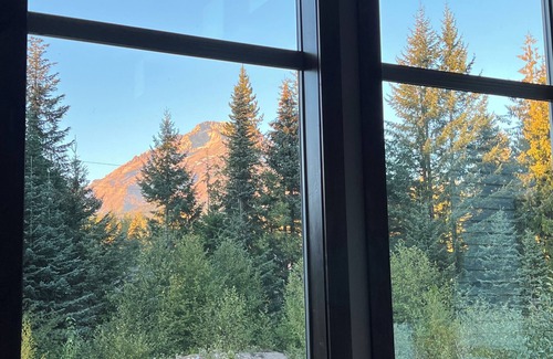 Government Camp Ski Chalet | Chalet d'Or ~ Ski-In/Out Mount Hood Luxury
