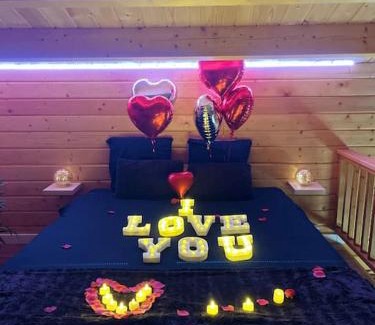 Saints Ski Chalet | Chalet de la détente- Sauna Jacuzzi - Proche Disney