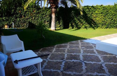 Valencina de la Concepcion House | Chalet con Jardin Piscina Privada y parking