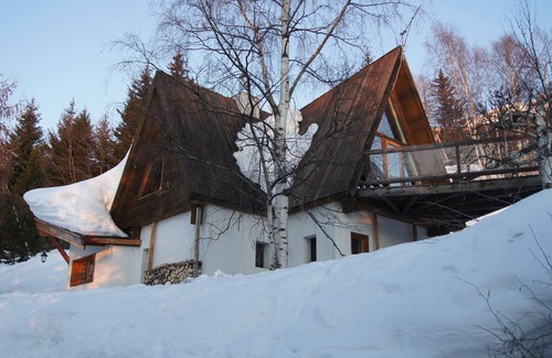 Arc-1600 Ski Chalet | Chalet facing south, ski in, Les Arcs 1600, Paradiski, easy access, 12 p