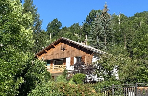 Colmars Ski Chalet | Chalet Familial de Standing vue sur les Montagnes du Parc National du Mercantour