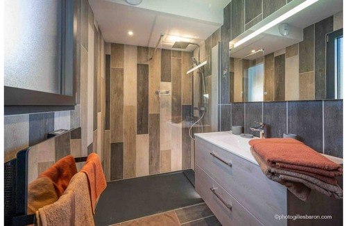 Saint-Jean-Saint-Nicolas House | Chalet Soleil Boeuf