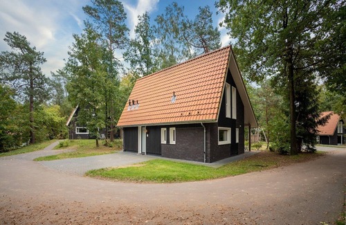 Beekbergen-Zuid Ski Chalet | Chalet in Beekbergen near Hoge Veluwe Park