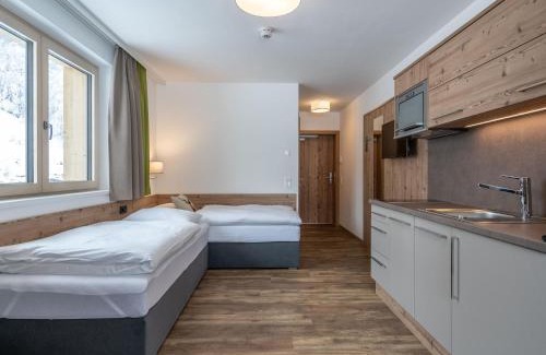 Saalbach Ski Chalet | Chalet in Saalbach near Ski Lift and Sauna