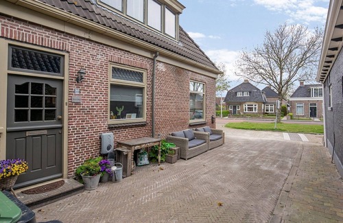 Ternaard House | Chalet in Ternaard near Heritage Site