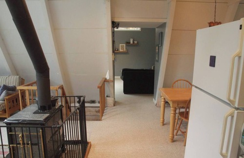 Stratton Ski Chalet | Chalet in West Dover minutes to Mount Snow