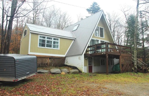 Stratton Ski Chalet | Chalet in West Dover minutes to Mount Snow