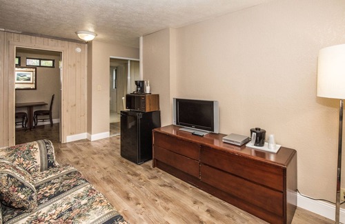 Gatlinburg Hotel | Chalet Inn