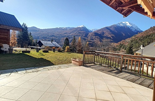 Vallouise-Pelvoux Ski Chalet | Chalet Julie