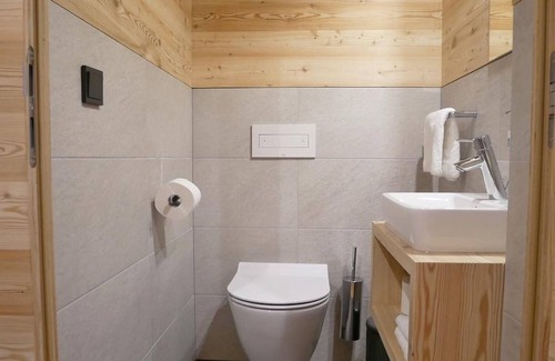 Moso in Passiria Ski Chalet | Chalet 'Lazins' with Mountain View, Private Terrace and Wi-Fi