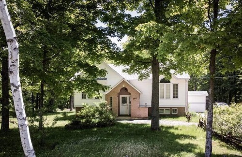 Namur Ski Chalet | Chalet Le Bethel -Laurentides- Pet Friendly