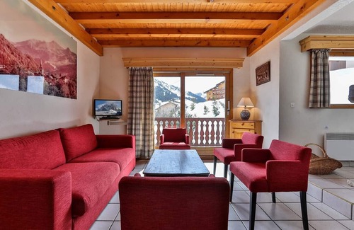 Meribel-Mottaret Ski Chalet | Chalet Leopold - Meribel