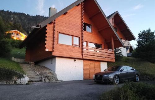 Thollon-les-Memises Ski Chalet | Chalet les Alpages vue panoramique sur le lac Léman