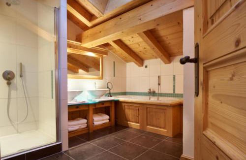 Les Gets Ski Chalet | Chalet les Gets, Vinson classé 5 étoiles, individuel avec jacuzzi privé