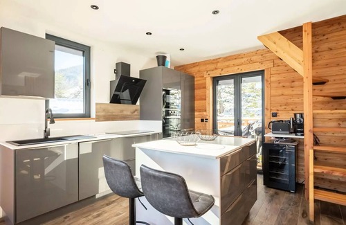 Pra Loup Ski Chalet | Chalet Light - Chalets for 16 People
