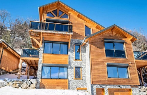 Pra Loup Ski Chalet | Chalet Light - Chalets for 16 People