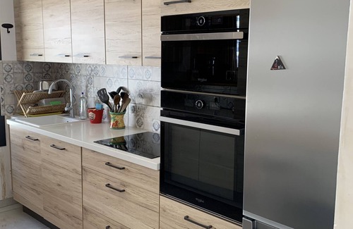 Forville Ski Chalet | Chalet Mont Milo, spacious 5 bedroom, Sauna, Billard, Babyfoot, close the slopes