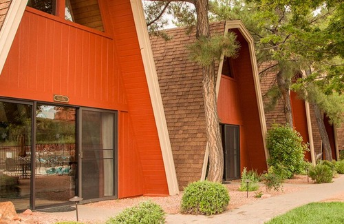 Oak Creek Ski Chalet | Chalet Near Trails & Red Rocks.