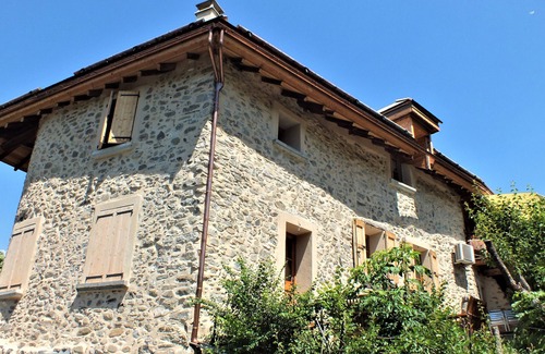 Risoul Ski Chalet | Chalet 'Pierre-vue Sur Le Pelvoux' with Mountain View, Private Garden and Balcony
