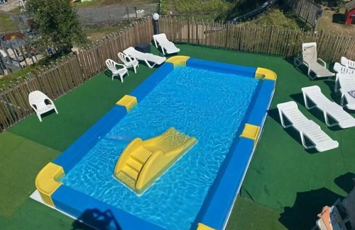 Vic-sur-Cere Ski Chalet | Chalet - Piscine - ccbbd0i