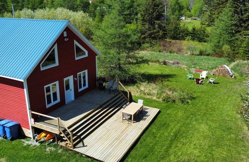 Gaspe Ski Chalet | Chalet Sans-Souci- GASPÉSIE- Bord de l'eau- Pêche
