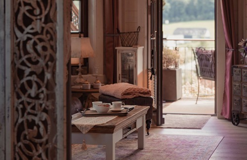 Herbetswil Ski Chalet | Chalet "Seelenholz" on a fenced property