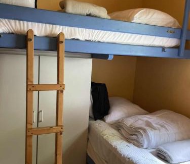 Bohon Ski Chalet | Chalet Siesta 3 chambres avec visite virtuelle disponible à la demande