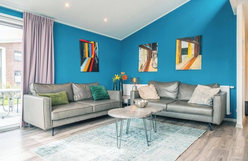 Linden House | Chalet with bedrooms and furnished garden