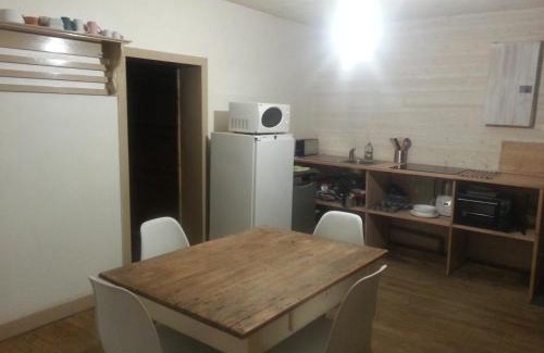 Gagnac-sur-Cere House | Chaleureuse petite maison avec jardin