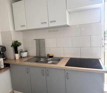 Epinay-sur-Seine Bed & Breakfast | Chambre à 20 minutes de Paris NOTRE DAME, APPARTEMENT COMMUN