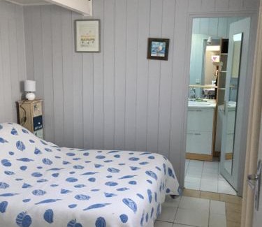 Ars-en-Re House | Chambre La Poulpiquet
